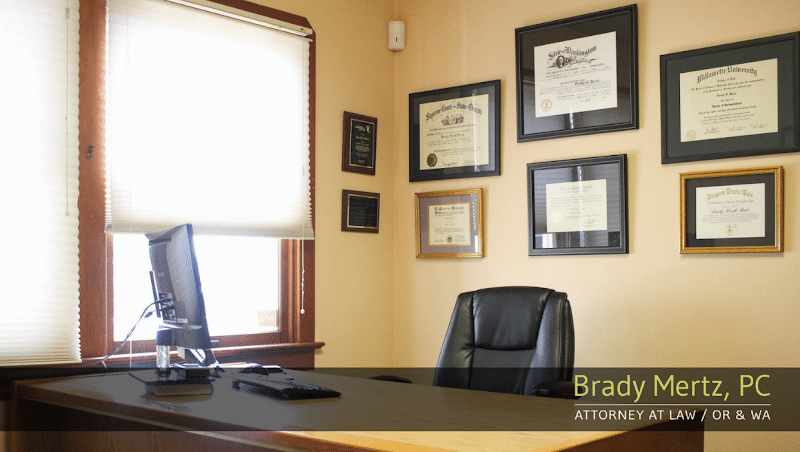 Negocio Brady Mertz Law Office