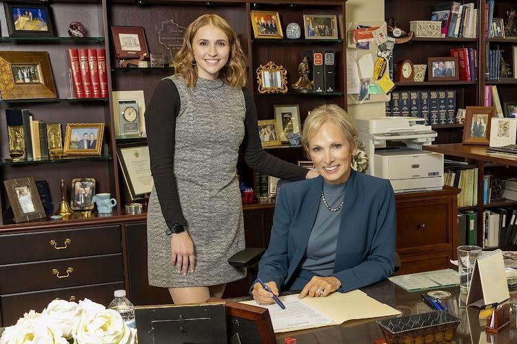 Negocio Bremer & Trollop Law Offices, S.c.