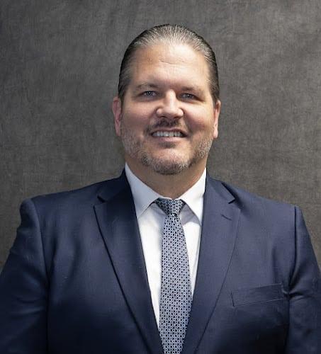 Negocio Defronzo & Petroskey, P.c.