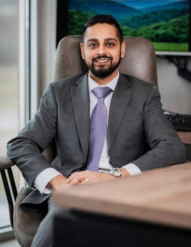 Negocio Desai Law (Morgantown)