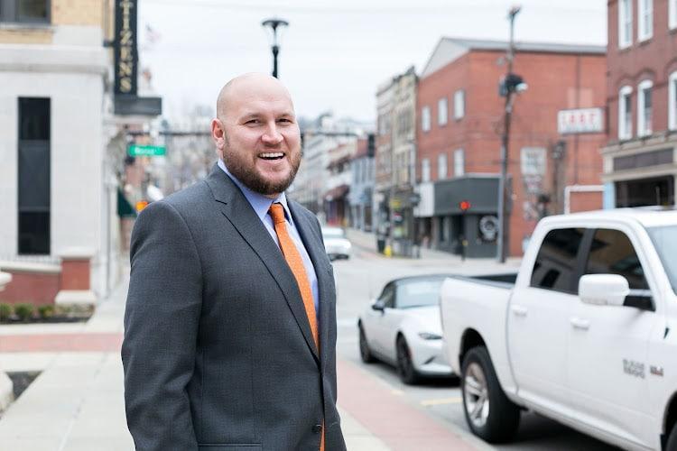 Negocio Hansberry & Wagoner, Pllc