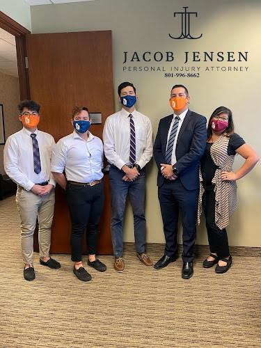 Negocio Jacob Jensen & Associates