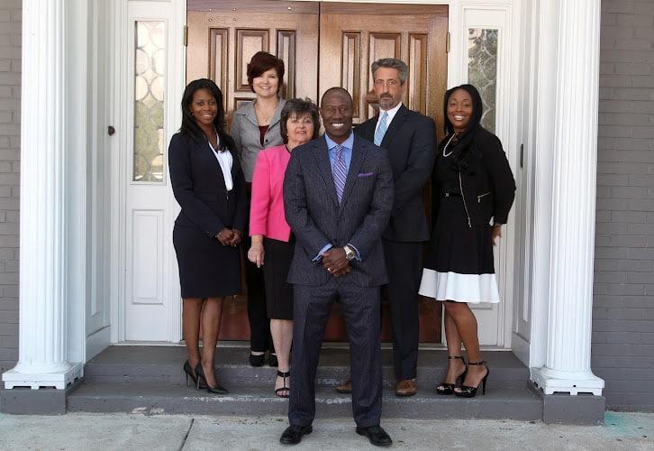 Negocio John Mobley Law Firm