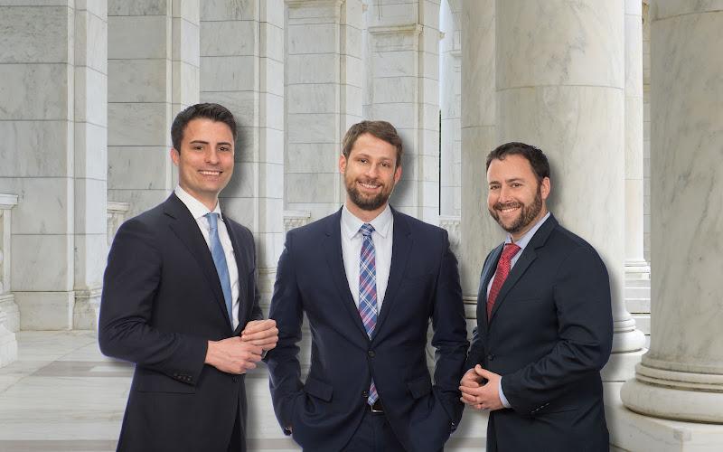 Negocio Krum, Gergely, & Oates Llc - Criminal Attorneys