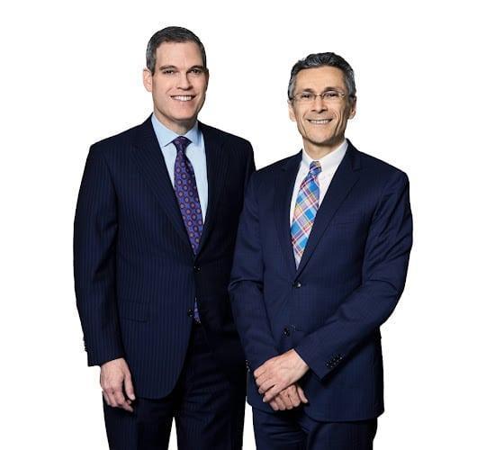 Negocio Lebowitz & Mzhen Personal Injury Lawyers