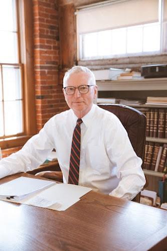 Negocio Matthew J. Lahey, Attorney At Law