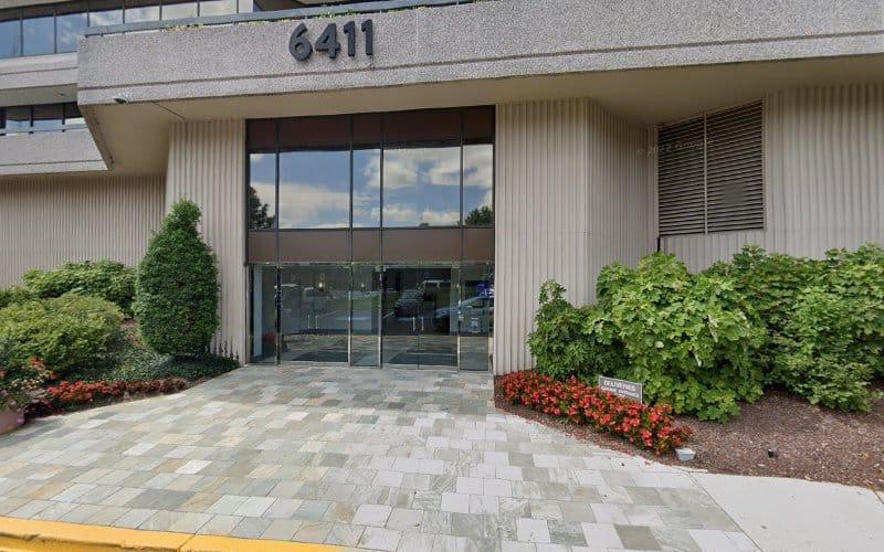 Negocio Mckenzie | Tehrani Law Firm