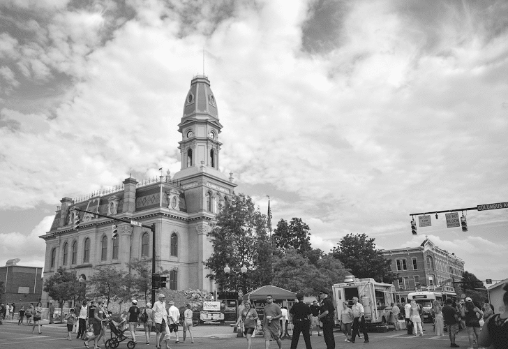 Negocio Mcnamee Defense