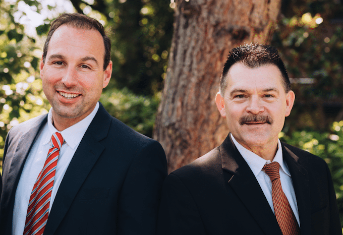 Negocio Mcneese & Trotsky - Accident Attorneys