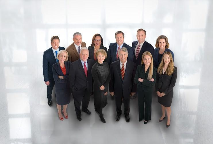 Negocio Mcwhirter, Bellinger & Associates, P.a. Attorneys At Law
