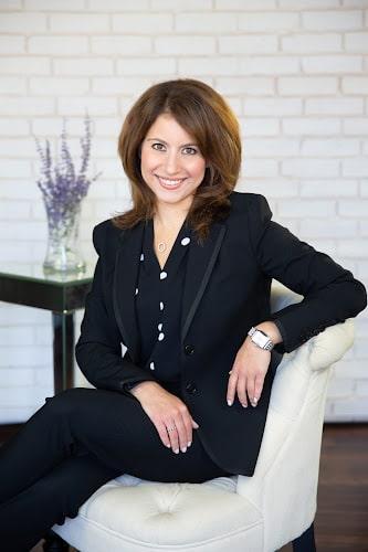 Negocio Natasha Misra Law, Llc