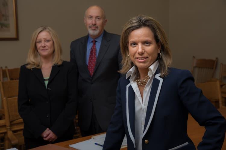 Negocio Neumann Law Group