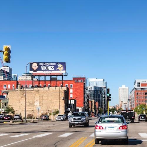 Negocio Nicolet Law Accident & Injury Lawyers
