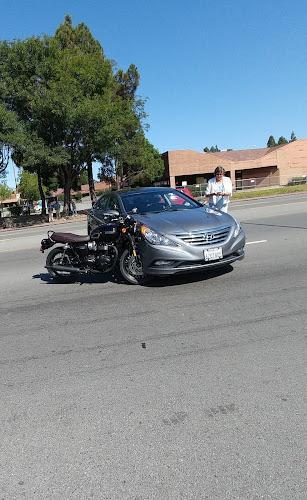 Negocio Russ Brown Motorcycle Attorneys
