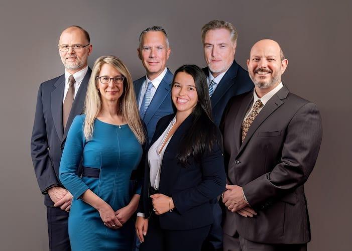 Negocio Shlesinger & Devilleneuve Attorneys, P.c.