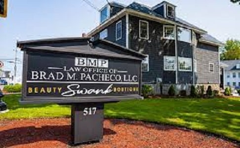Negocio Brad M Pacheco Injury Lawyer