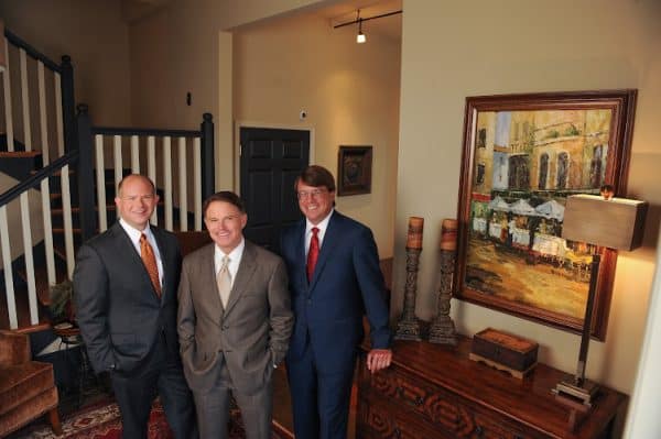 Negocio Cross & Smith, Llc