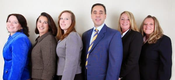 Negocio D'oliveira & Associates, P.c.
