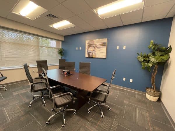 Negocio Edgar Snyder & Associates