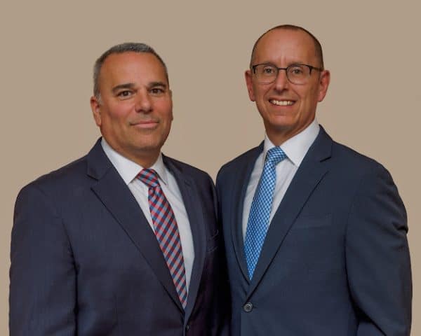 Negocio Fedele & Honschke Attorneys At Law, L.l.c.
