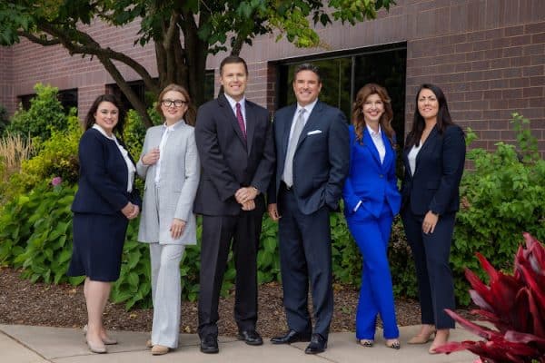 Negocio John J. Malm & Associates Personal Injury Lawyers
