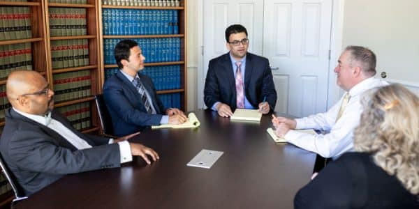 Negocio Khan Injury Law - Kent