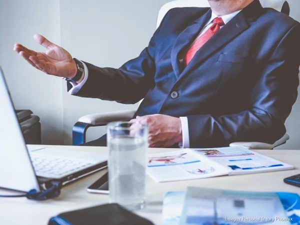 Negocio Lloyd Baker Injury Attorneys