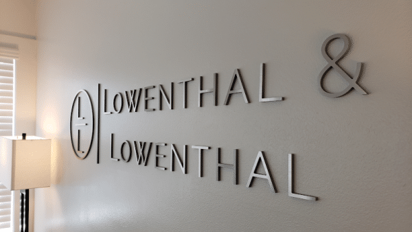 Negocio Lowenthal & Lowenthal Lllc
